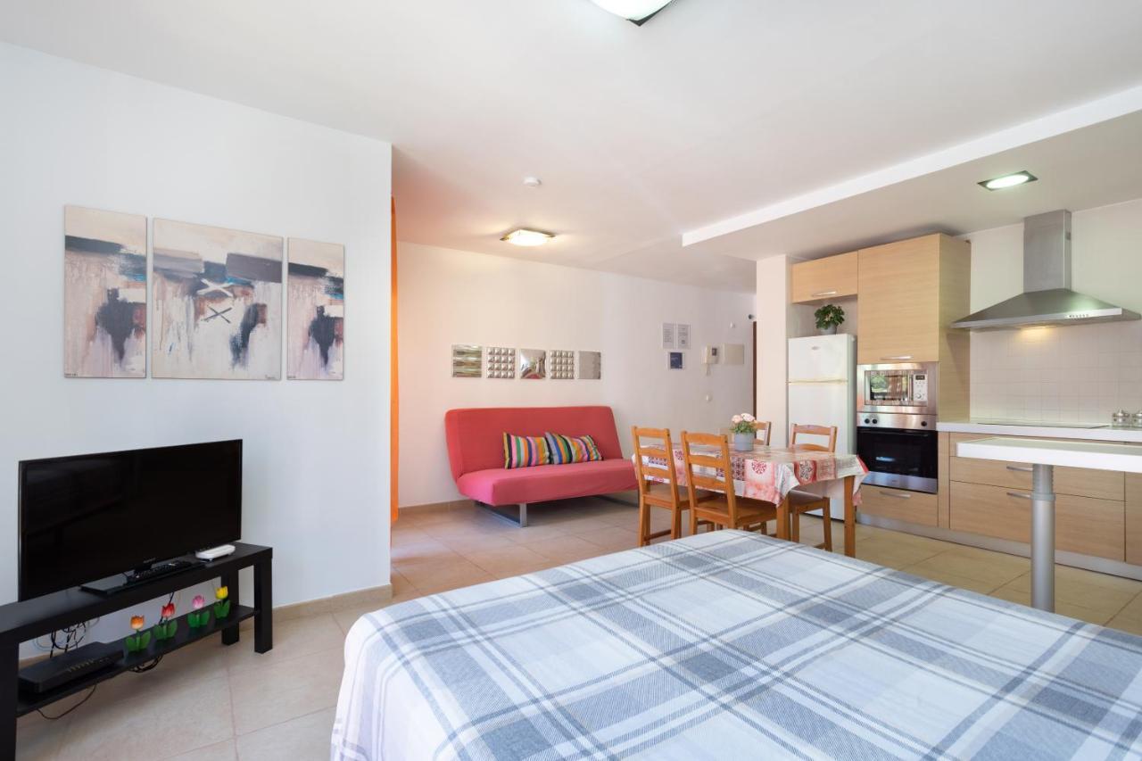 Palm Mar Studio Apartment Luaran gambar